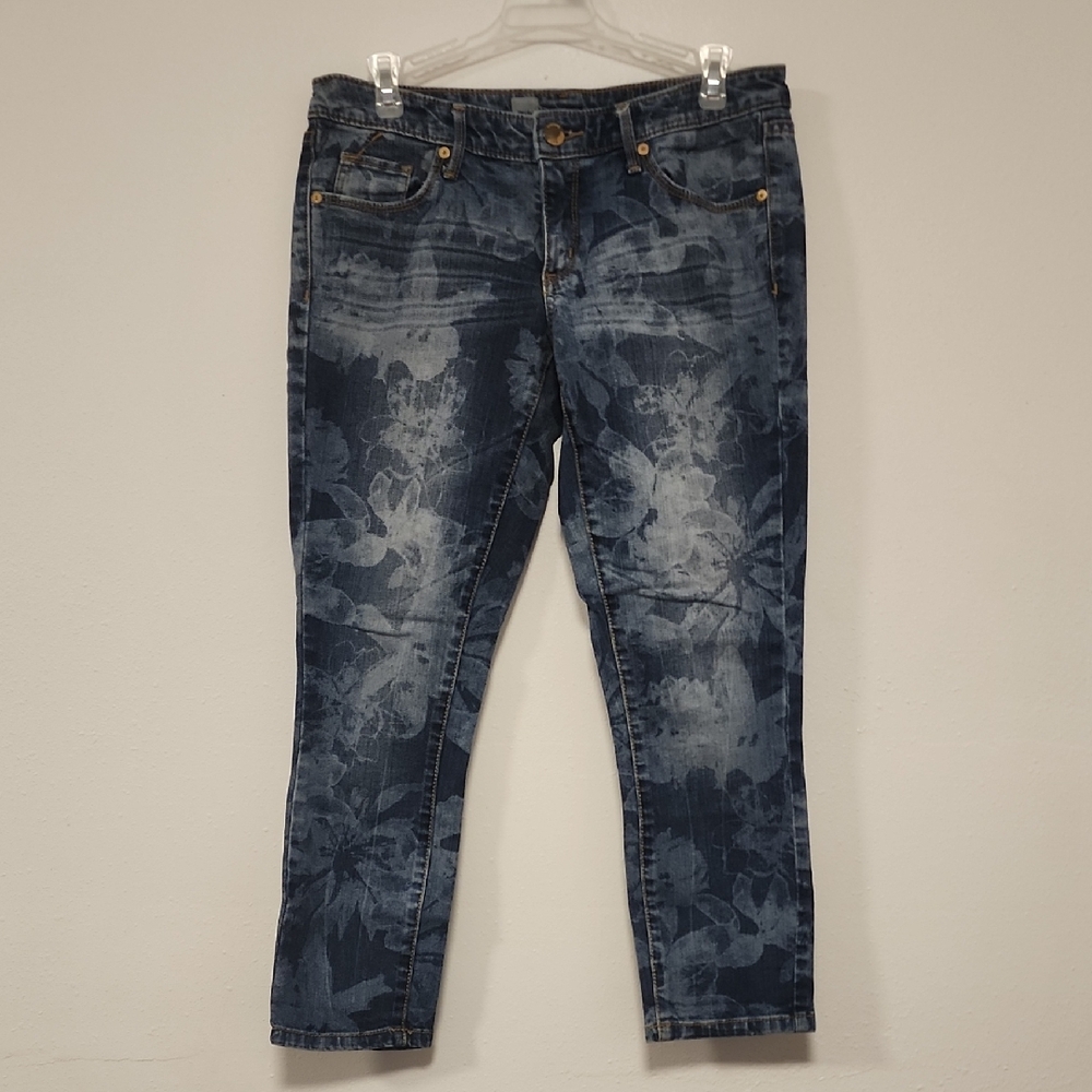 Mossimo Supply Co Blue Ankle Cropped Jeans Distressed